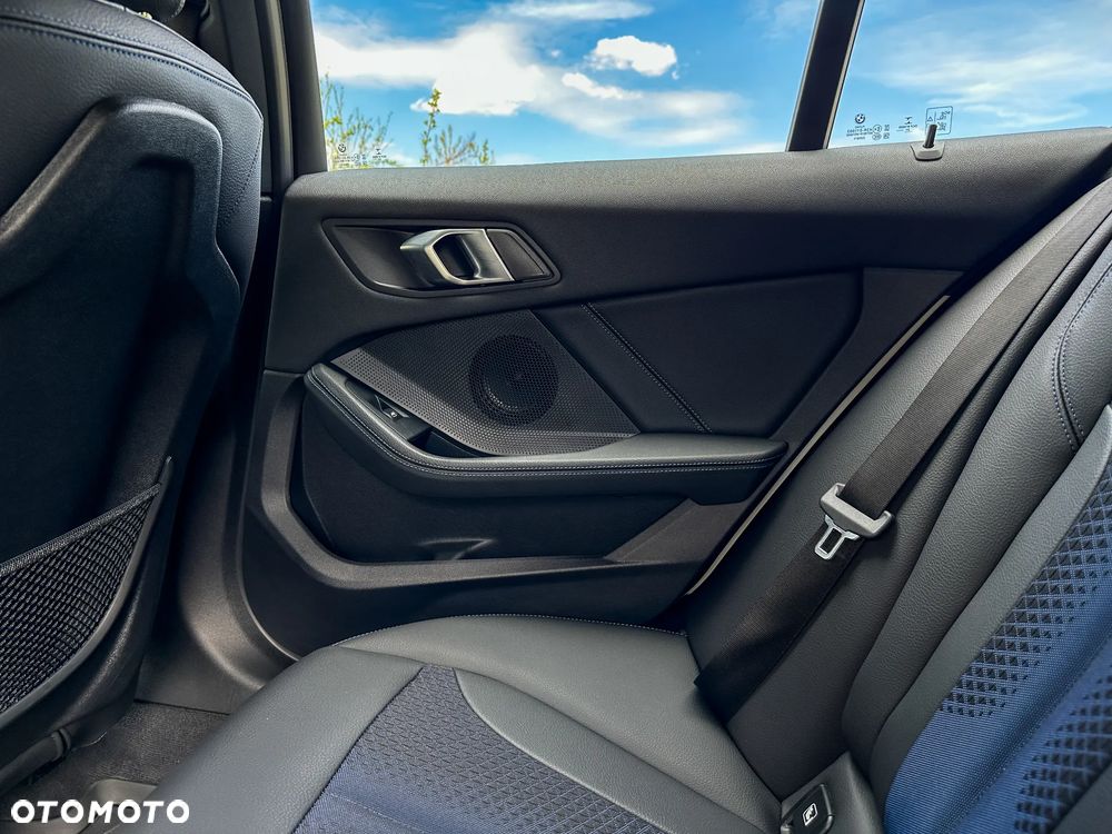 BMW Seria 1 118i M Sport - 15