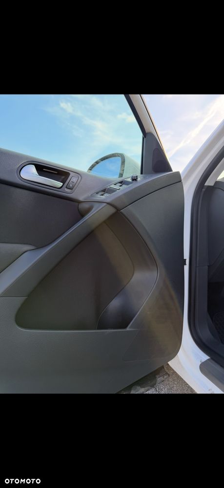 Volkswagen Tiguan 2.0 TDI 4Mot Sport&Style DSG - 19