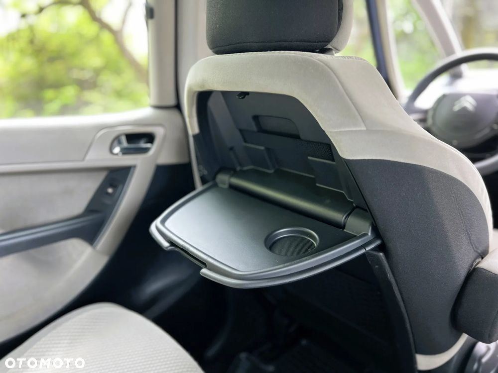Citroën C4 Picasso - 17