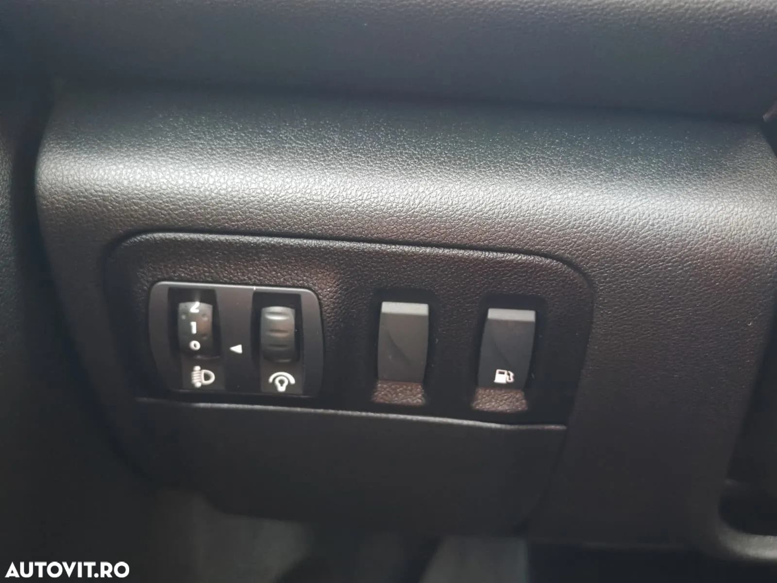 Renault Megane Grandtour E-TECH Plug-in 160 BUSINESS EDITION - 15