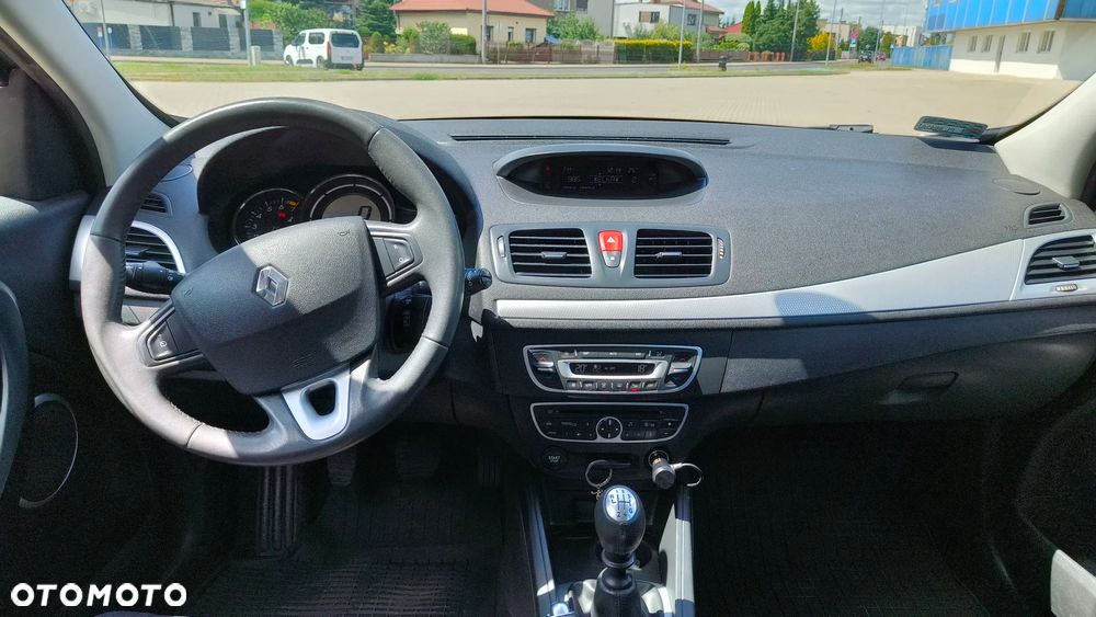 Renault Megane TCe 130 Dynamique - 10