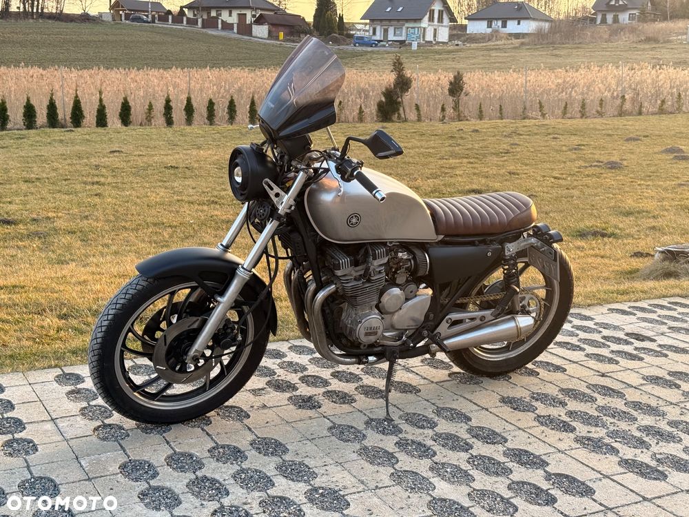 Yamaha XJ - 5