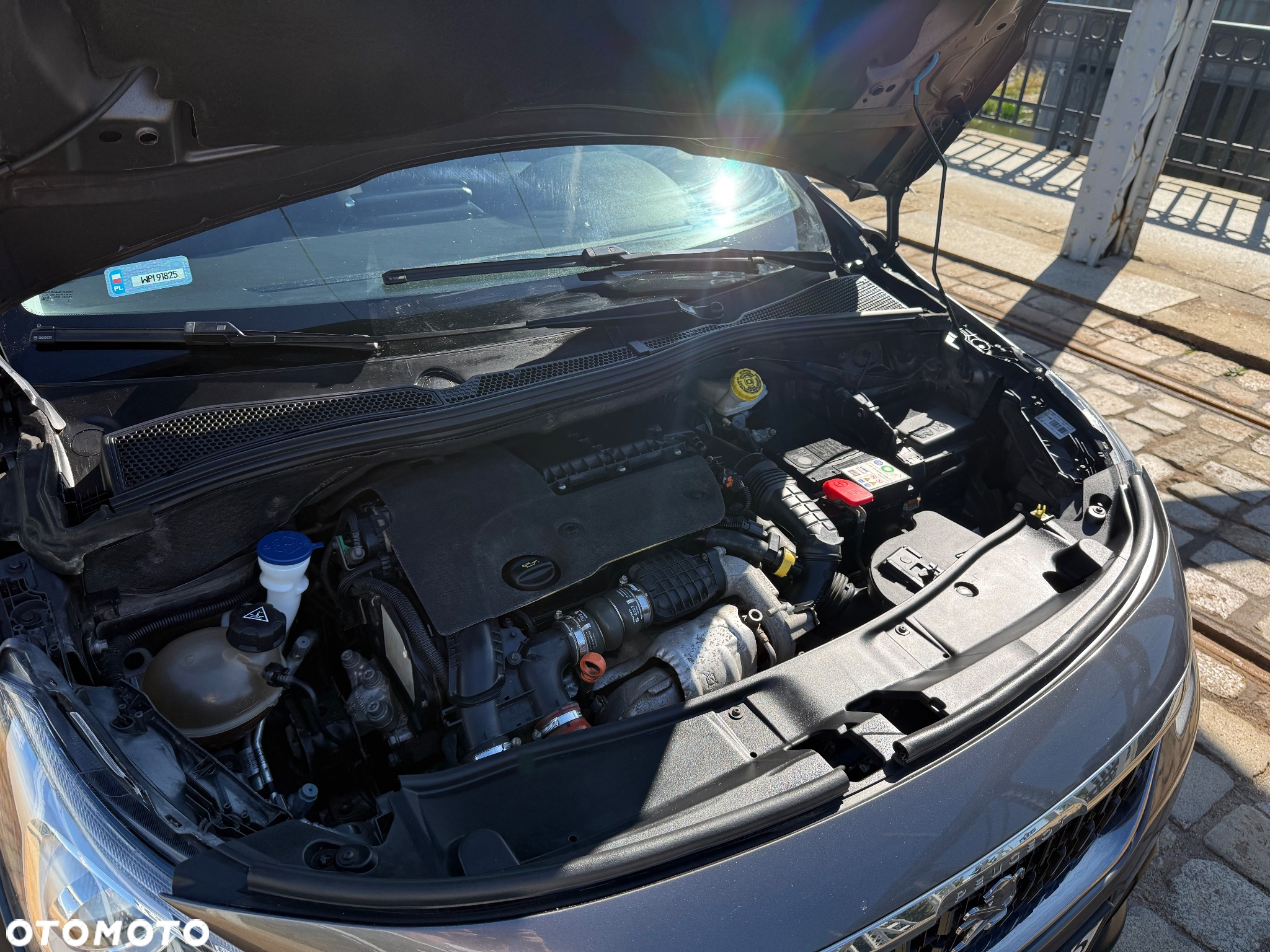 Peugeot 2008 1.6 BlueHDi Style - 12