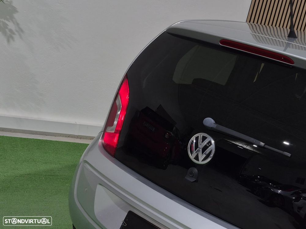 VW Up! 1.0 BMT Move Auto - 8