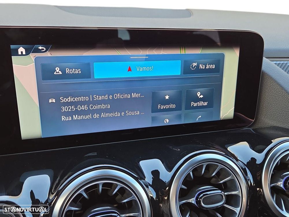 Mercedes-Benz GLA 180 d AMG Line - 18