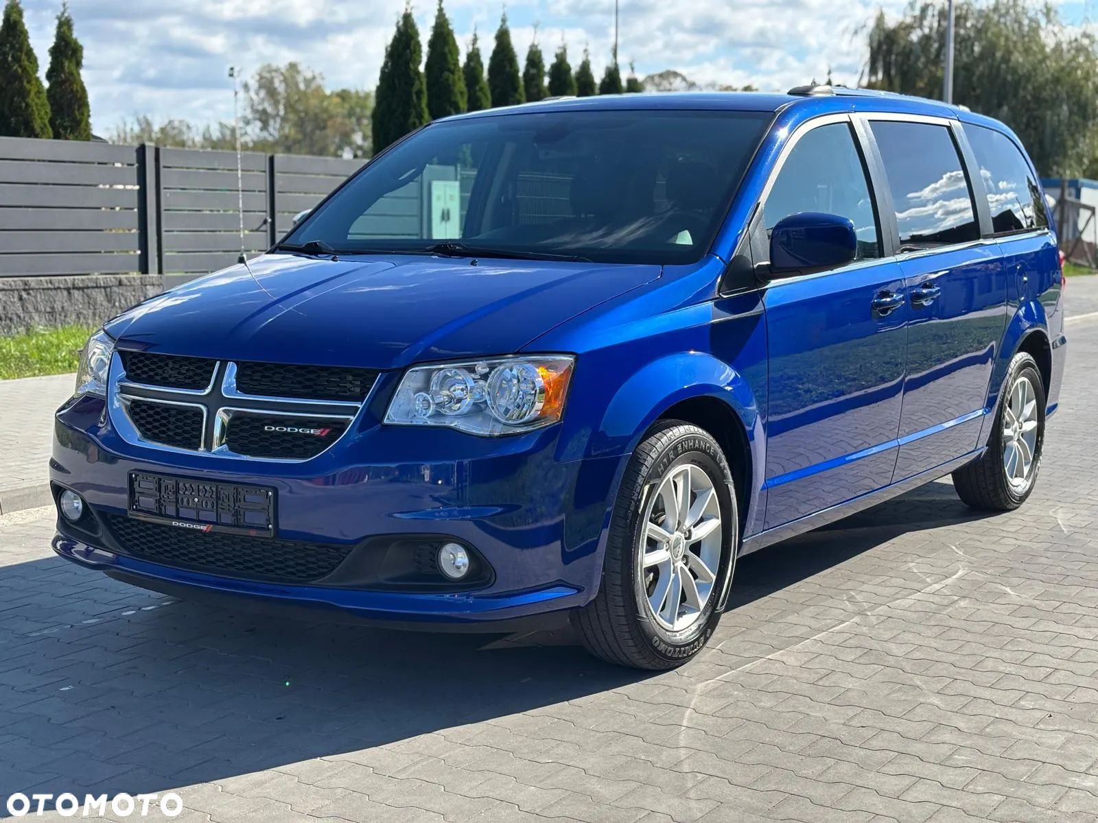 Dodge Grand Caravan - 1