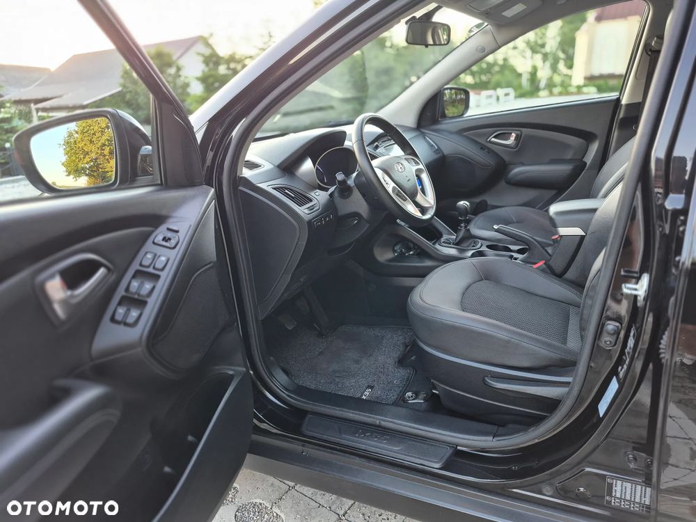 Hyundai ix35 1.6 2WD blue Style - 15