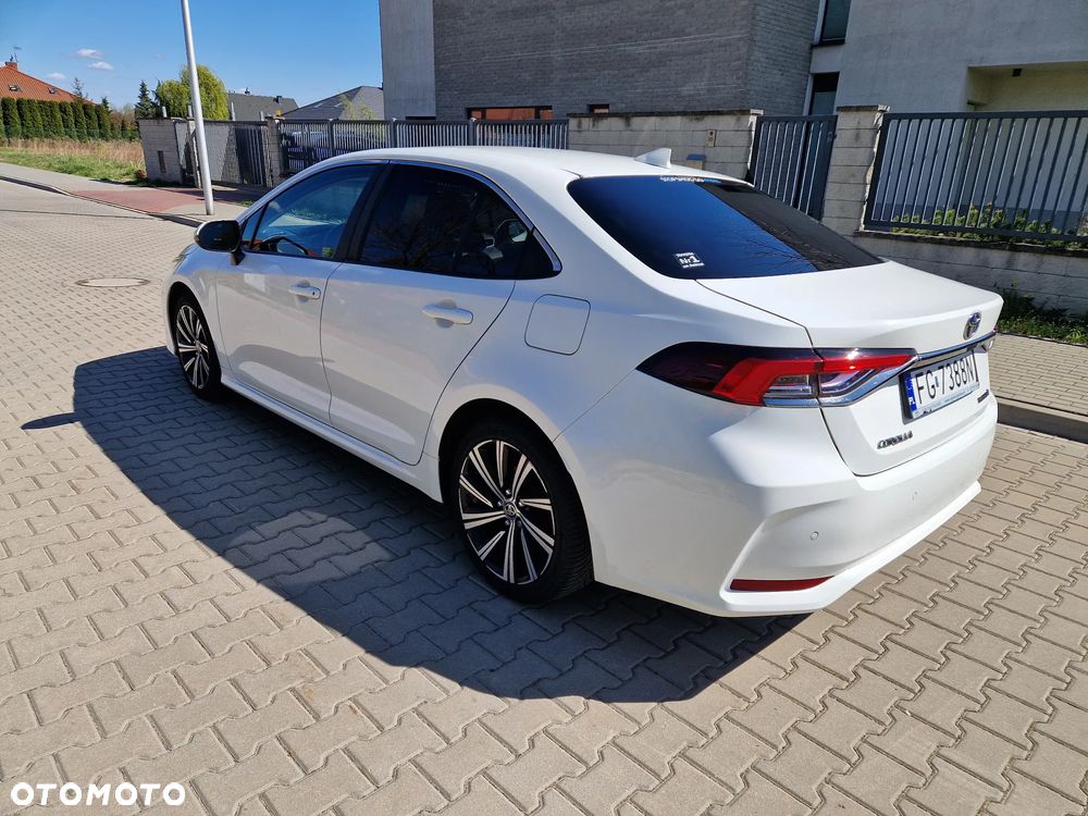 Toyota Corolla 1.8 Hybrid GPF Comfort - 26
