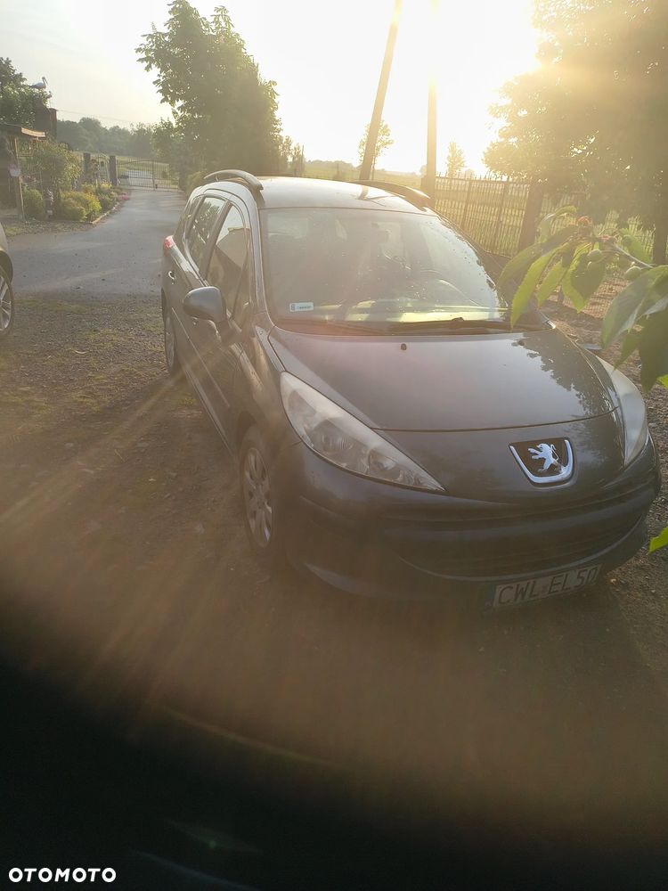 Peugeot 207 1.6 HDi - 1