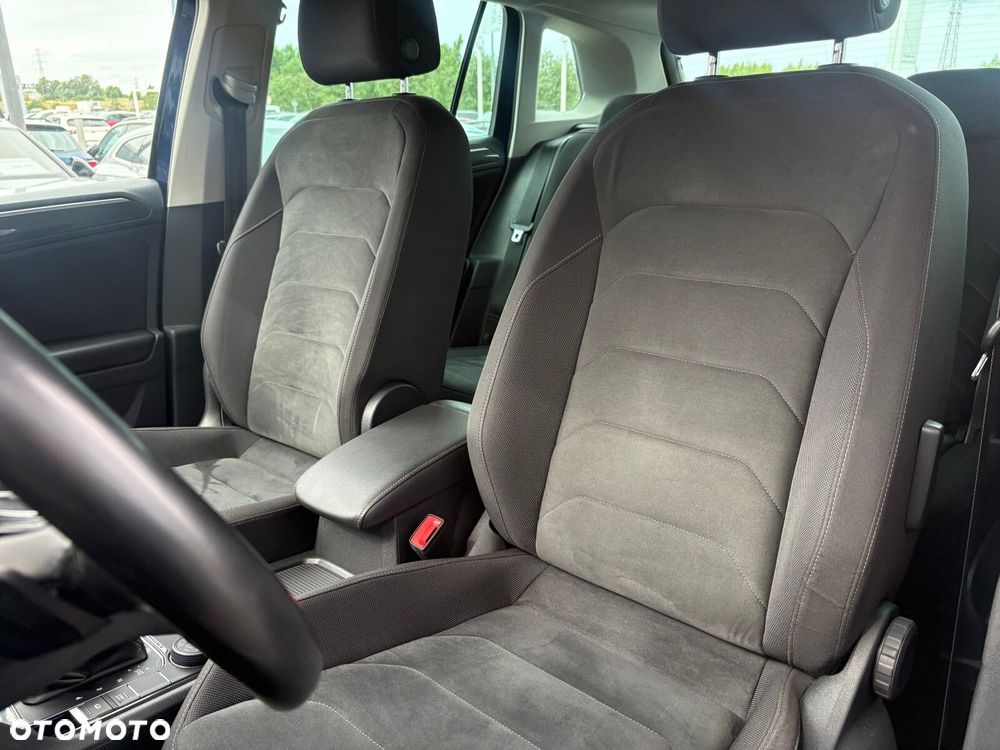 Volkswagen Tiguan - 13