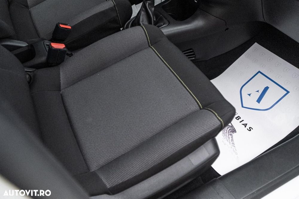 Citroën C3 1.2 PureTech S&S BVM5 Shine - 39