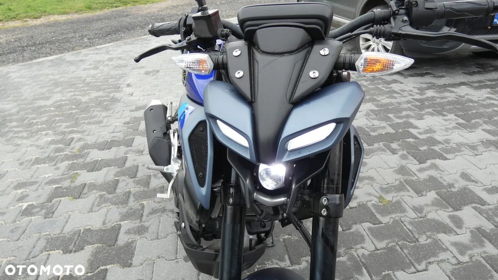 Yamaha MT - 14