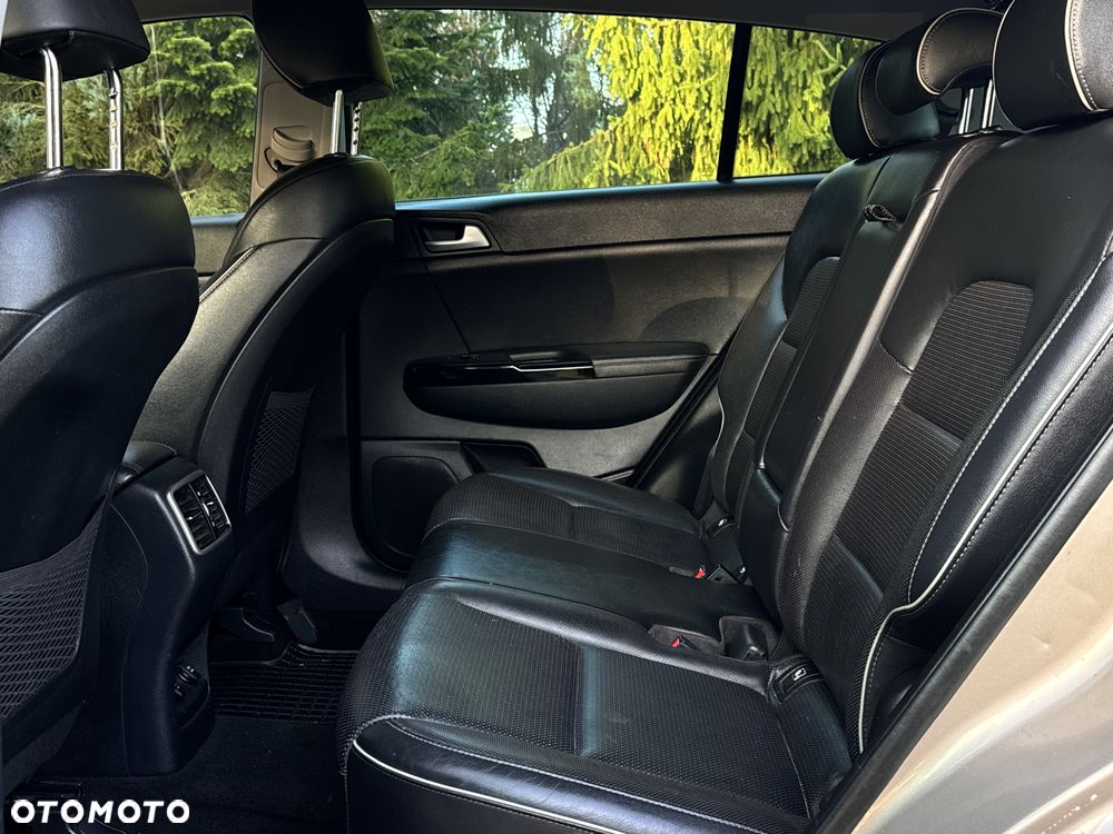 Kia Sportage 1.6 GDI L Business Line Plus 2WD - 12