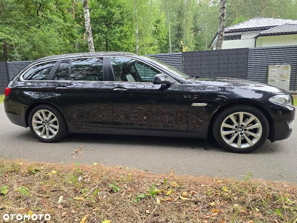 BMW Seria 5 525d Sport-Aut - 8