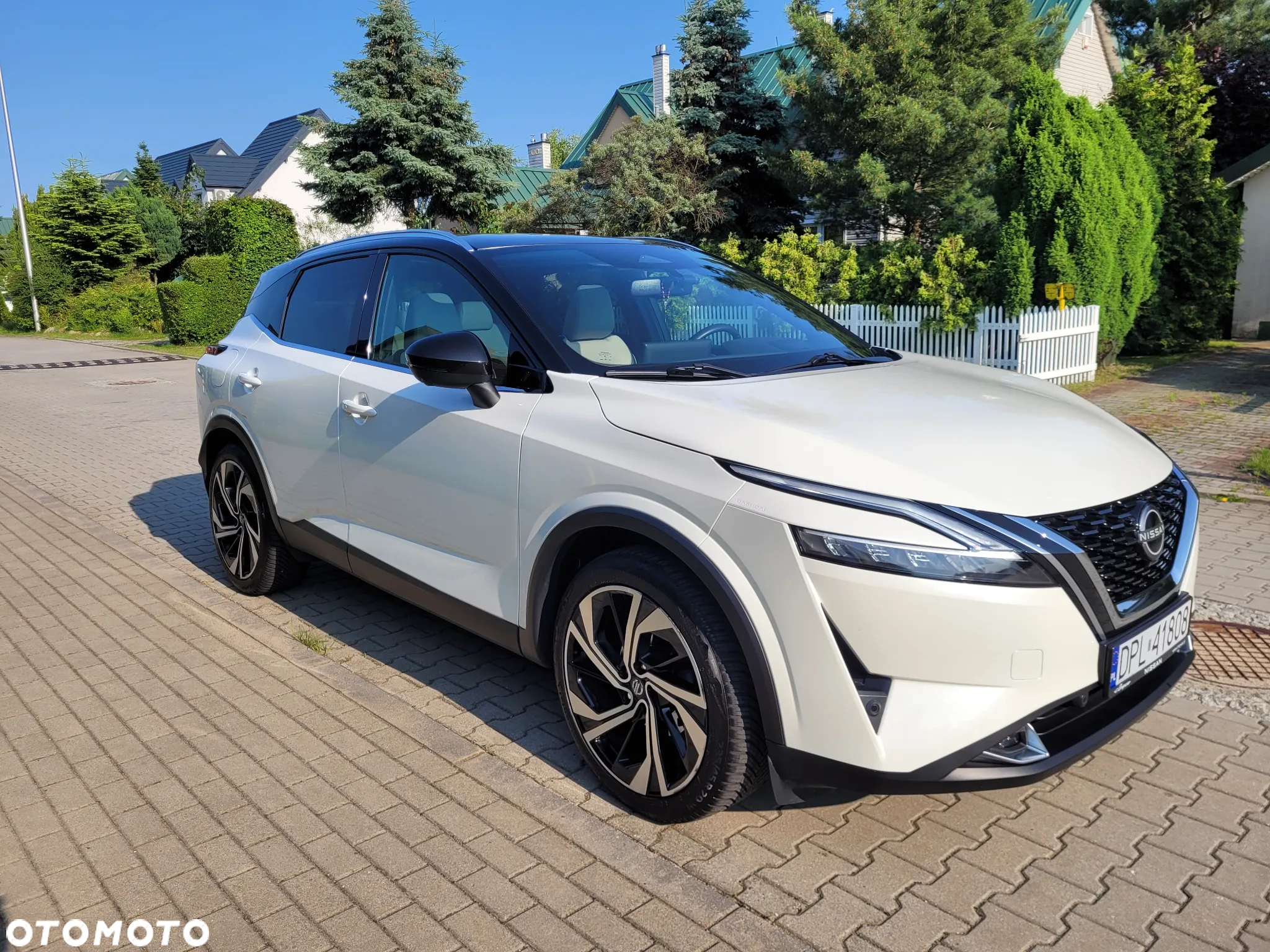Nissan Qashqai 1.3 DIG-T Tekna DCT - 2