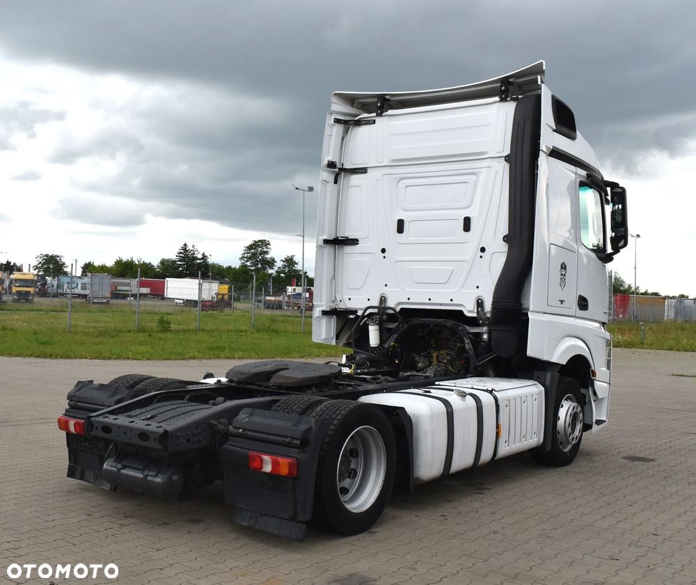 Mercedes-Benz Actros 1842 - 7