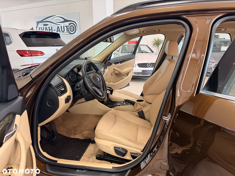 BMW X1 xDrive18d Sport Line - 20