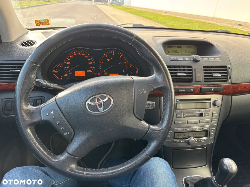 Toyota Avensis 2.0 D-4D Prestige - 6