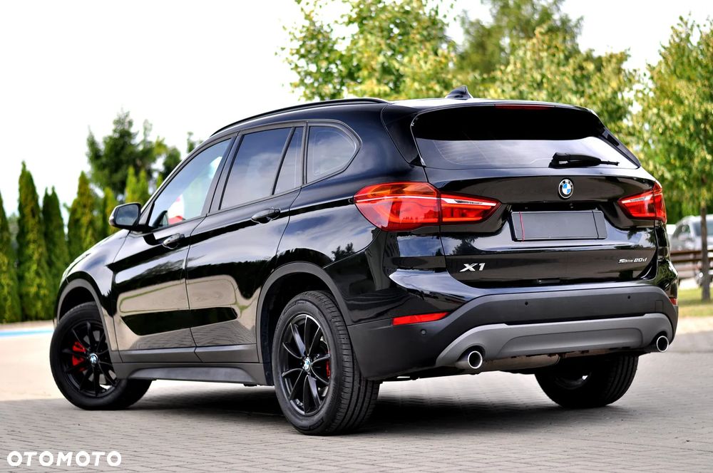 BMW X1 sDrive20d Sport Line - 12