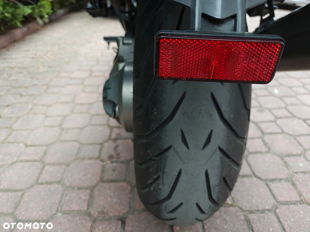 Kawasaki GTR - 6