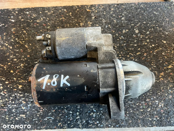 Rozrusznik BOSCH MERCEDES 1.8 KOMPRESSOR 001107406