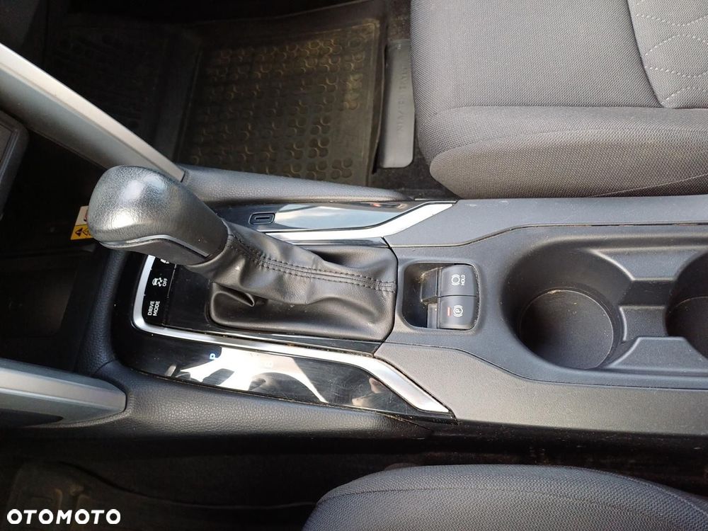 Toyota Corolla Cross - 27