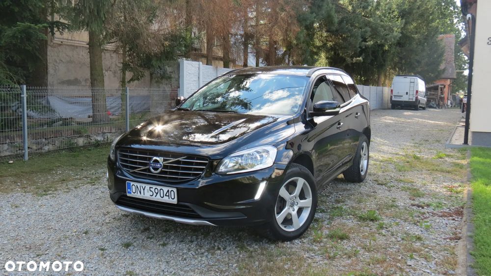 Volvo XC 60 D4 Drive-E Momentum - 1