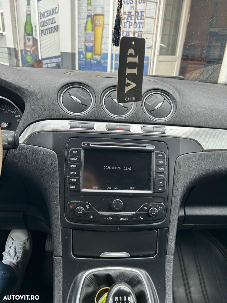 Ford Galaxy 2.0 TDCi Trend - 4