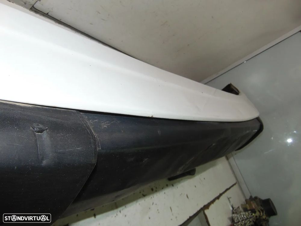 Nissan urvan para-choques - 3