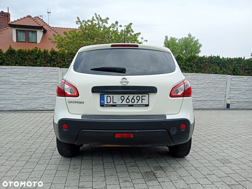 Nissan Qashqai 1.6 visia - 9