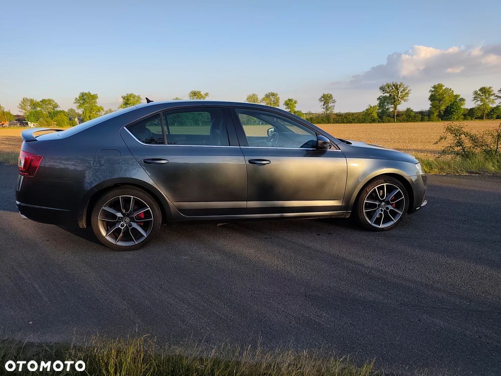Skoda Octavia 2.0 TDI (Green tec) RS - 9