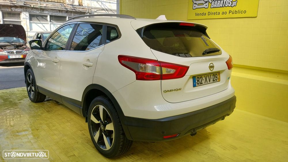 Nissan Qashqai 1.5 dCi N-Connecta 18 - 16