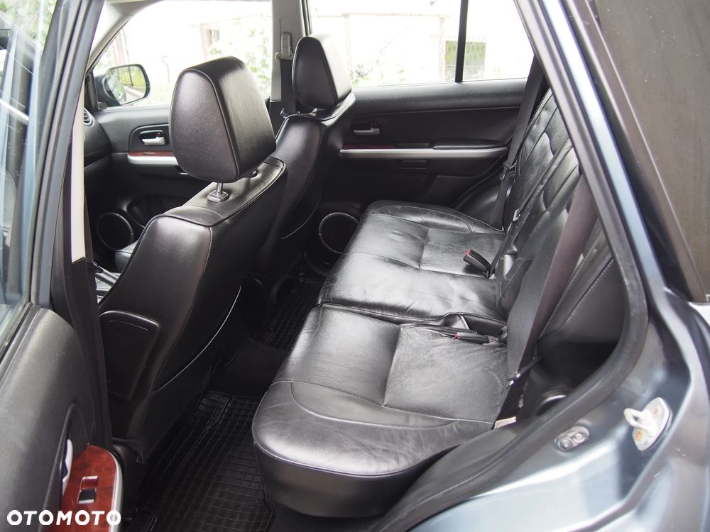 Suzuki Grand Vitara 1.9 DDiS De Luxe - 8