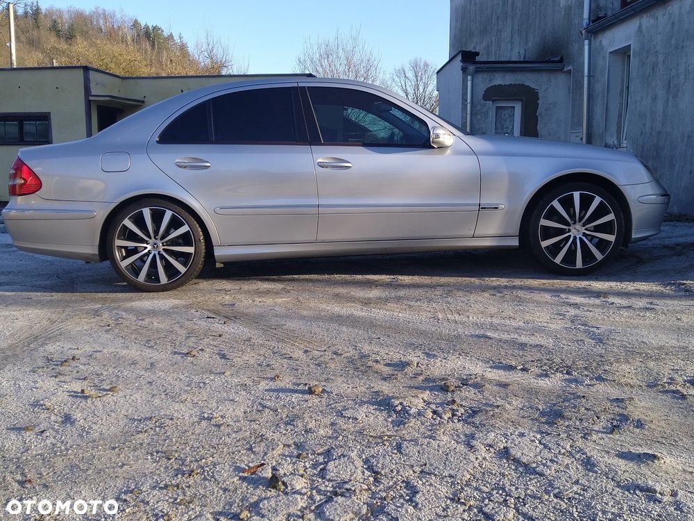 Mercedes-Benz Klasa E 320 CDI Avantgarde - 1