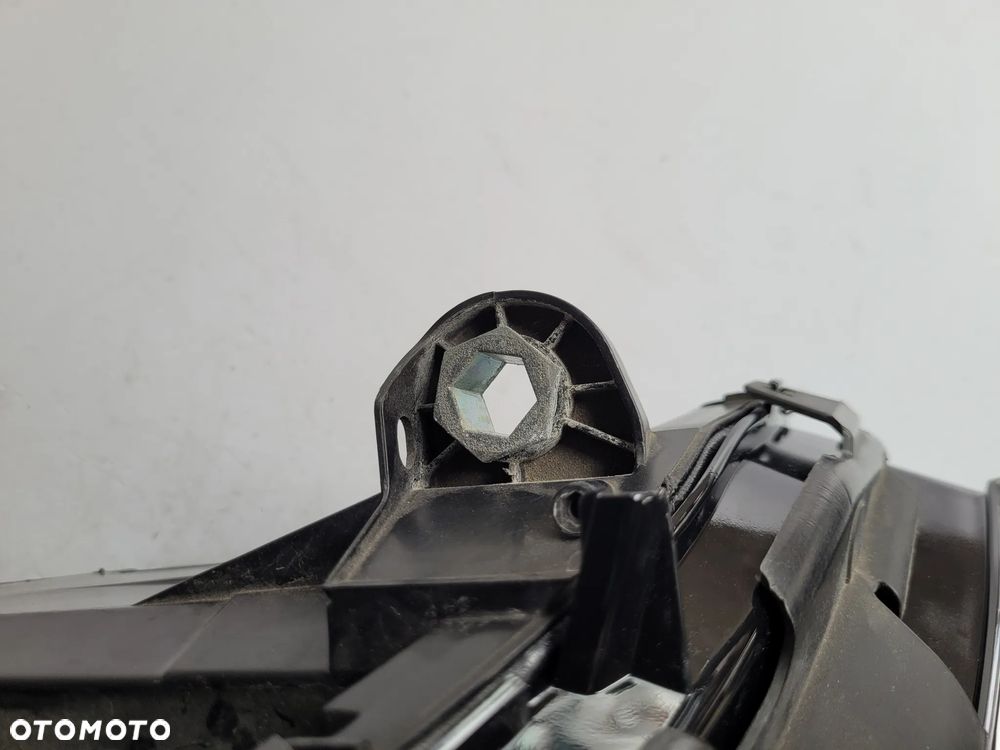 Mercedes w205 lampa przod prawa full led ILS - 7