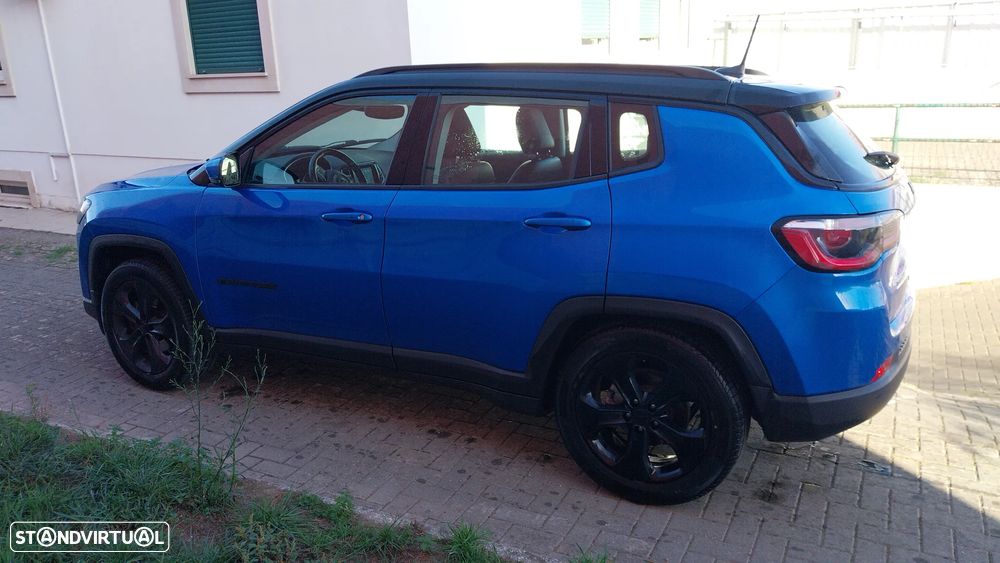 Jeep Compass 1.6 M-Jet Night Eagle - 2