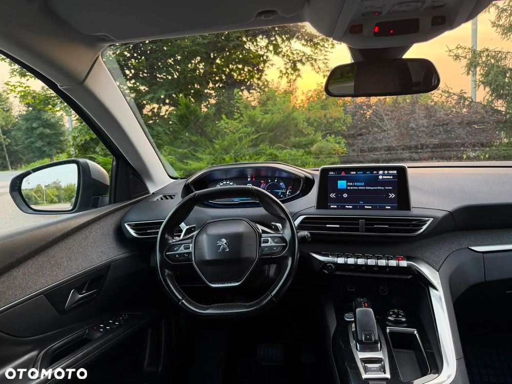 Peugeot 3008 BlueHDi 120 EAT6 Stop & Start Allure - 22