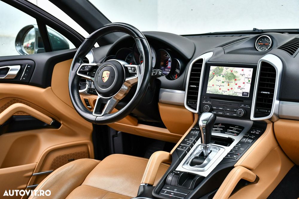 Porsche Cayenne 3.6 L S - 13