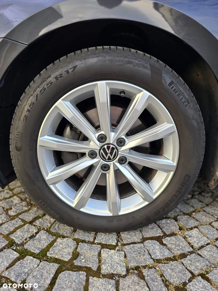 Volkswagen Passat 2.0 TDI EVO Business DSG - 33
