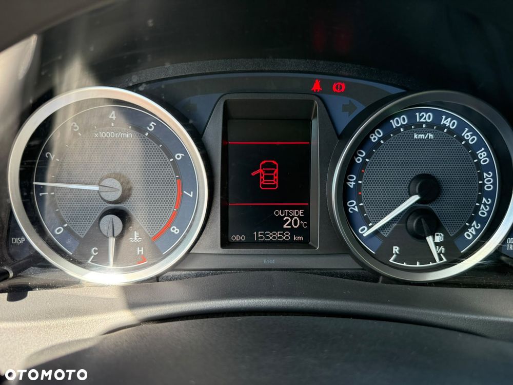 Toyota Auris - 25