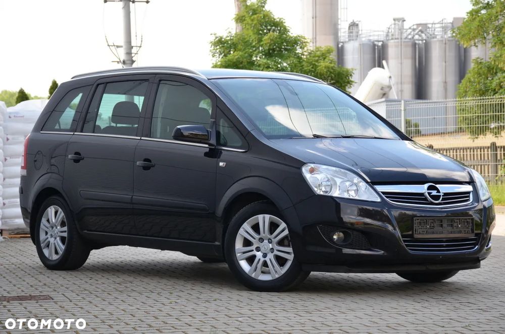 Opel Zafira 1.8 Cosmo - 13