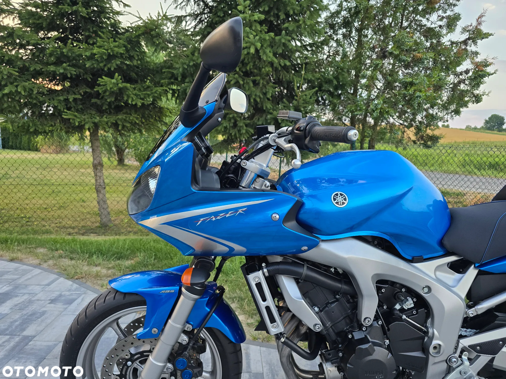 Yamaha FZ6 - 10