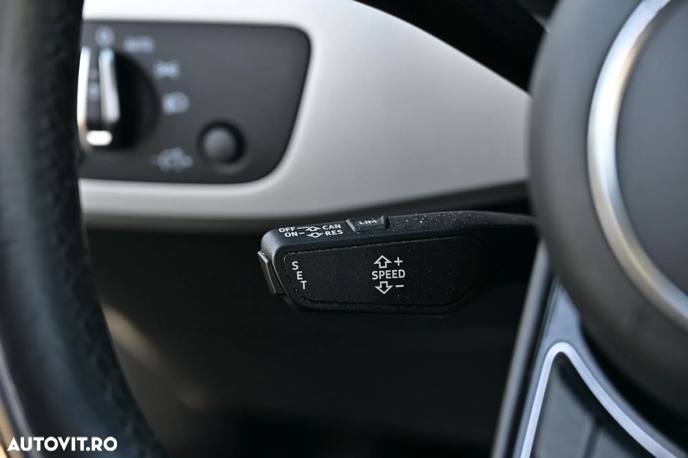 Audi A4 35 TDI S tronic MHEV Advanced - 32