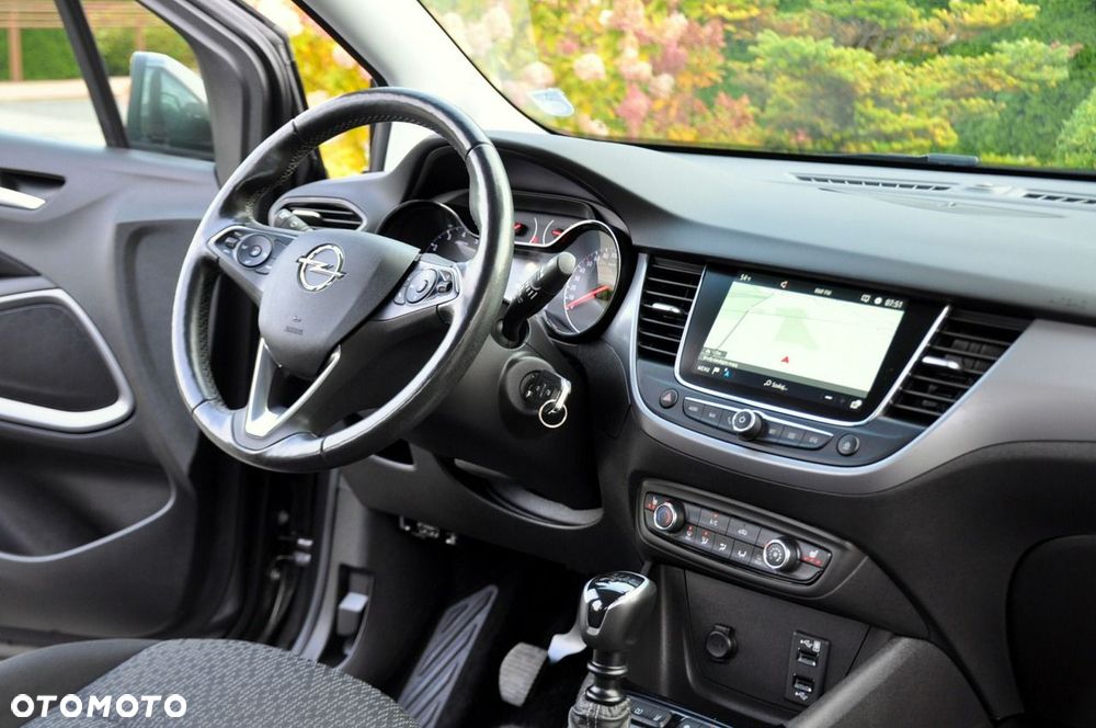 Opel Crossland - 25
