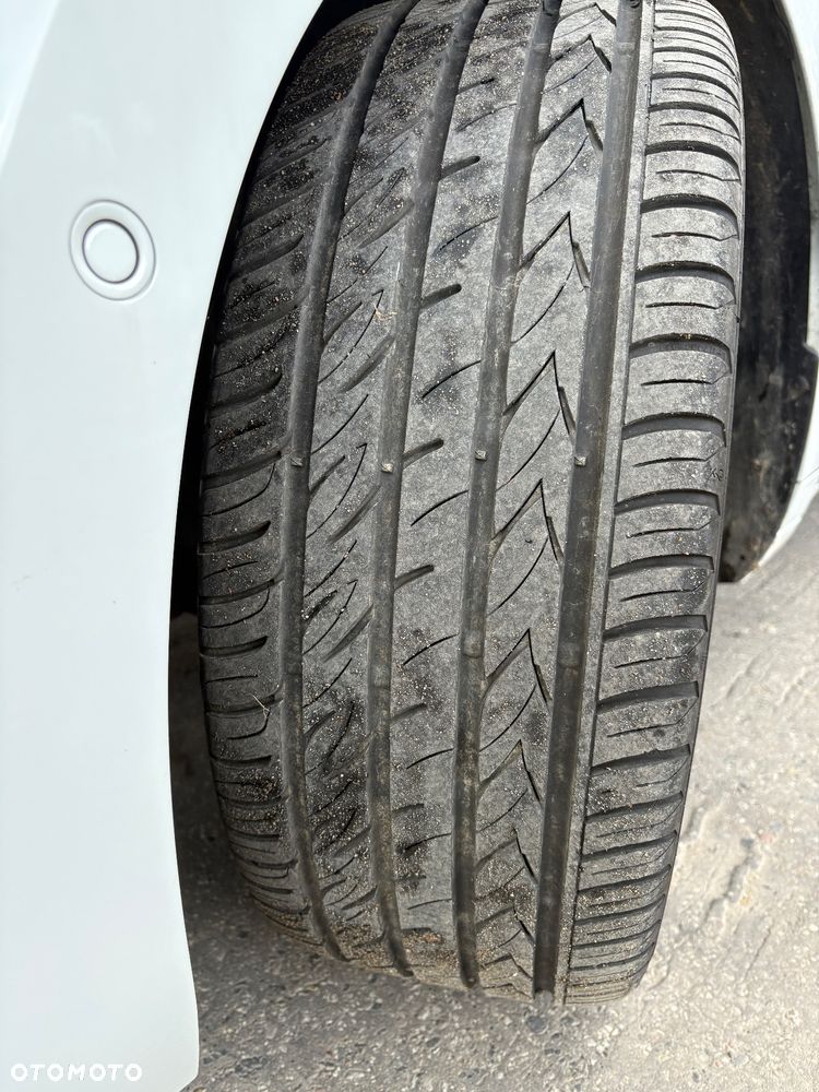 Volkswagen Arteon 2.0 TSI 4Motion R-Line DSG - 12