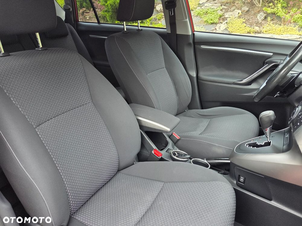 Toyota Verso 1.8 Premium MS - 25