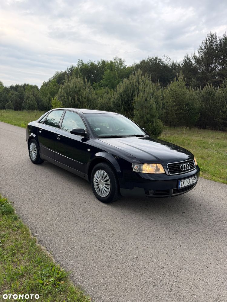 Audi A4 Limousine - 9