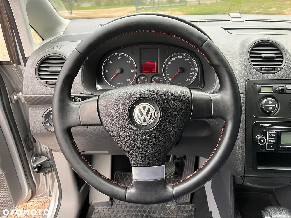 Volkswagen Caddy 1.9 DPF DSG Maxi Life Style (7-Si.) - 24