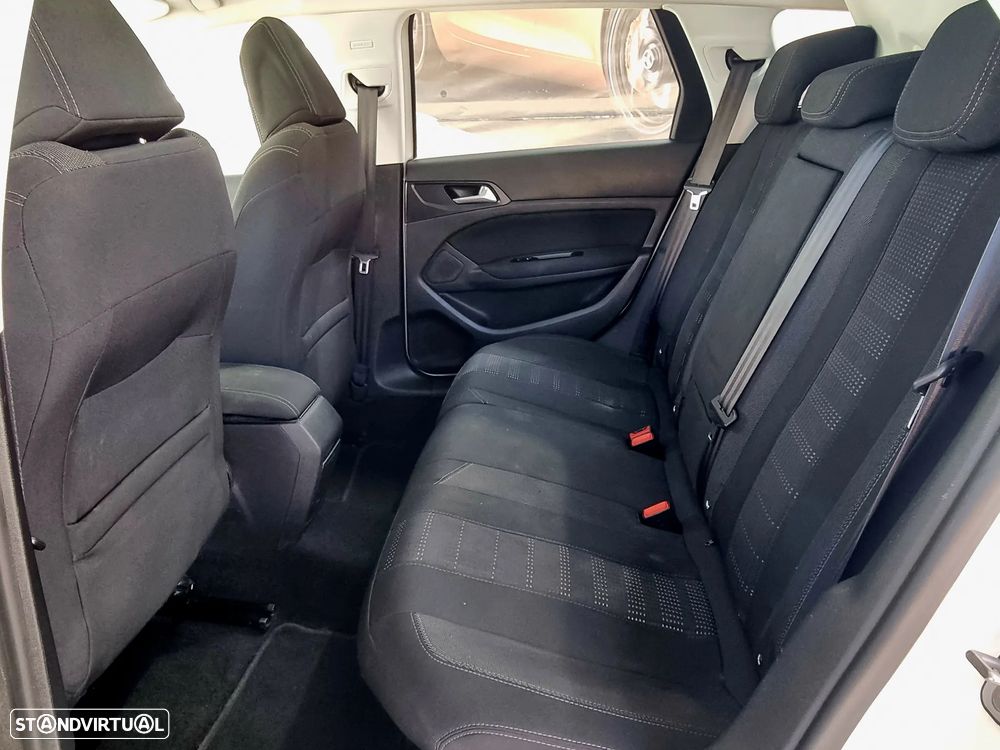 Peugeot 308 SW 1.6 BlueHDi Allure J17 EAT6 - 13