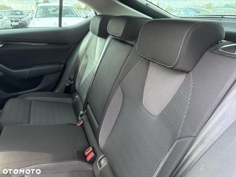 Skoda Octavia 1.5 TSI ACT Ambition - 19